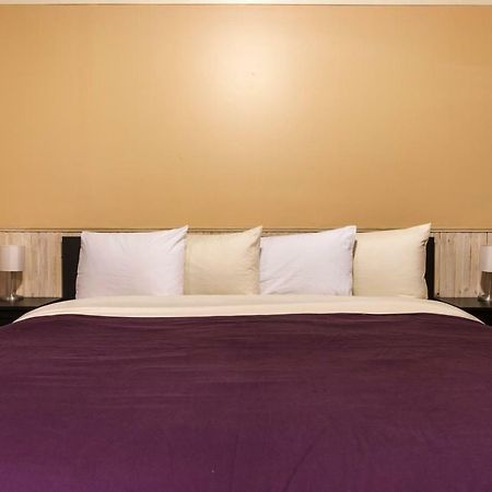 Bella Coola Mountain Lodge Hagensborg Ngoại thất bức ảnh